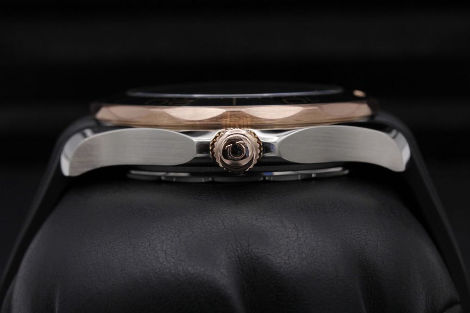 Omega Seamaster Diver 300m 210.22.42.20.01.002 Image 3